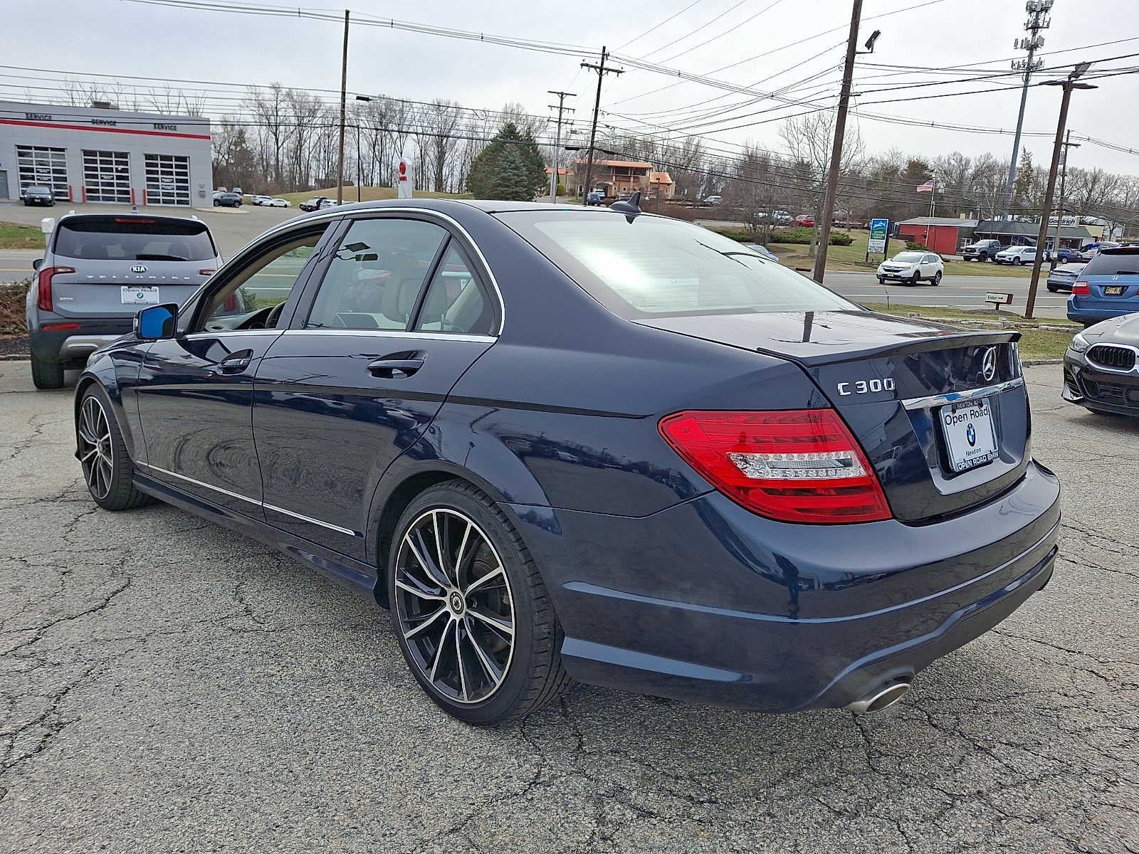 2014 Mercedes-Benz C-Class 4dr Sdn C 300 Sport 4MATIC®