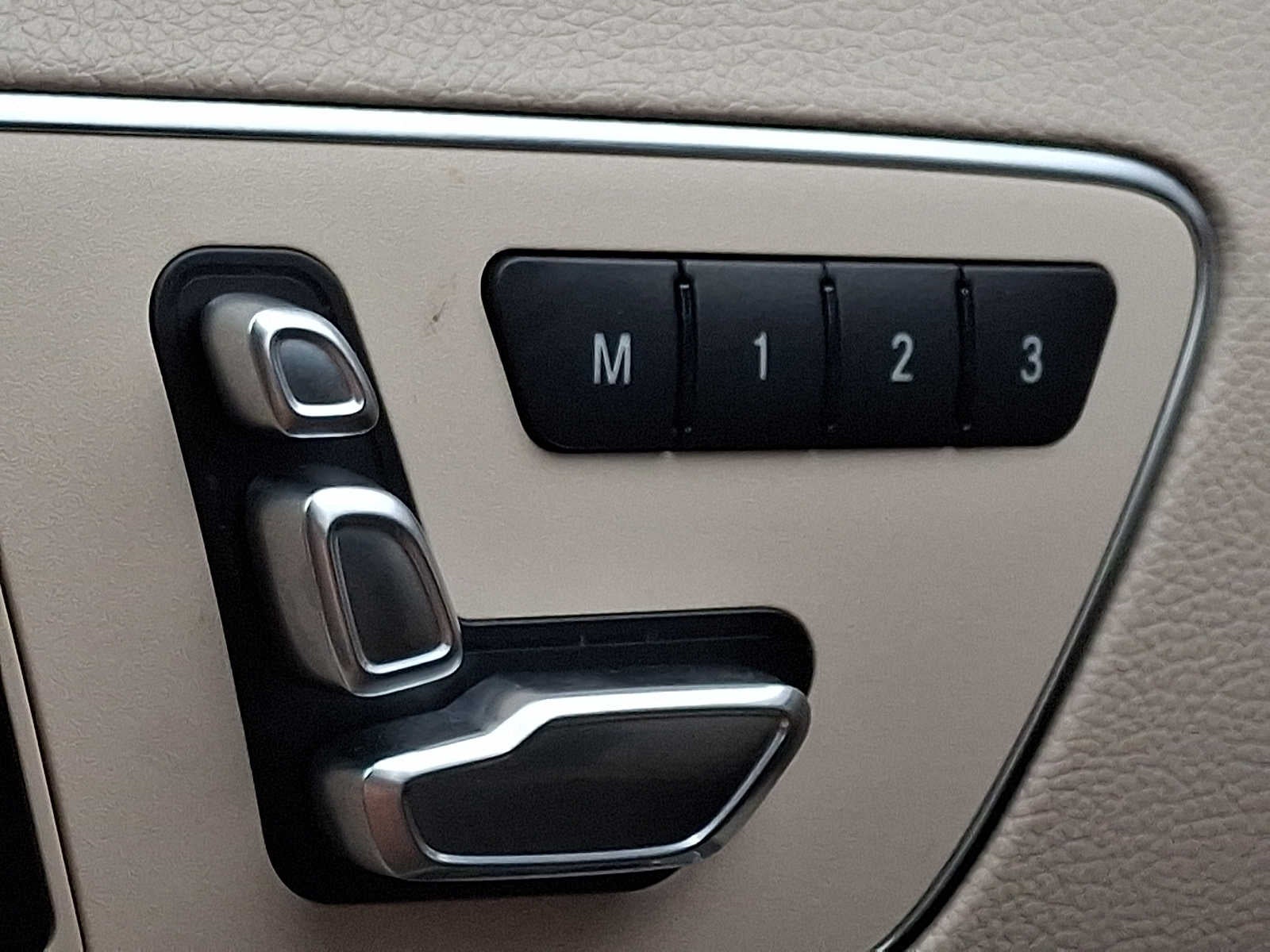 2014 Mercedes-Benz E-Class 4dr Sdn E 350 Sport 4MATIC®