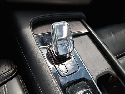 2022 Volvo XC90 Recharge Plug-In Hybrid T8 eAWD PHEV Inscription 7P Extended Range