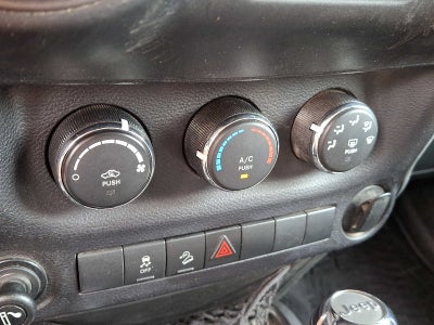 2015 Jeep Wrangler 4WD 2dr Willys Wheeler