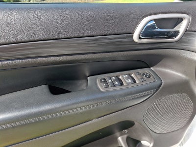 2021 Jeep Grand Cherokee Laredo X 4x4