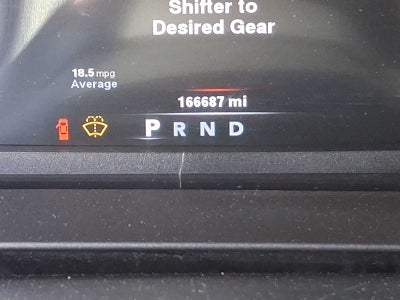 2013 RAM 1500 4WD Crew Cab 140.5 SLT