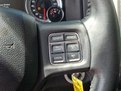 2013 RAM 1500 4WD Crew Cab 140.5 SLT