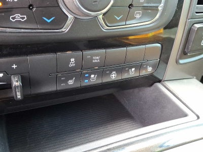2017 RAM 1500 Night 4x4 Crew Cab 57 Box