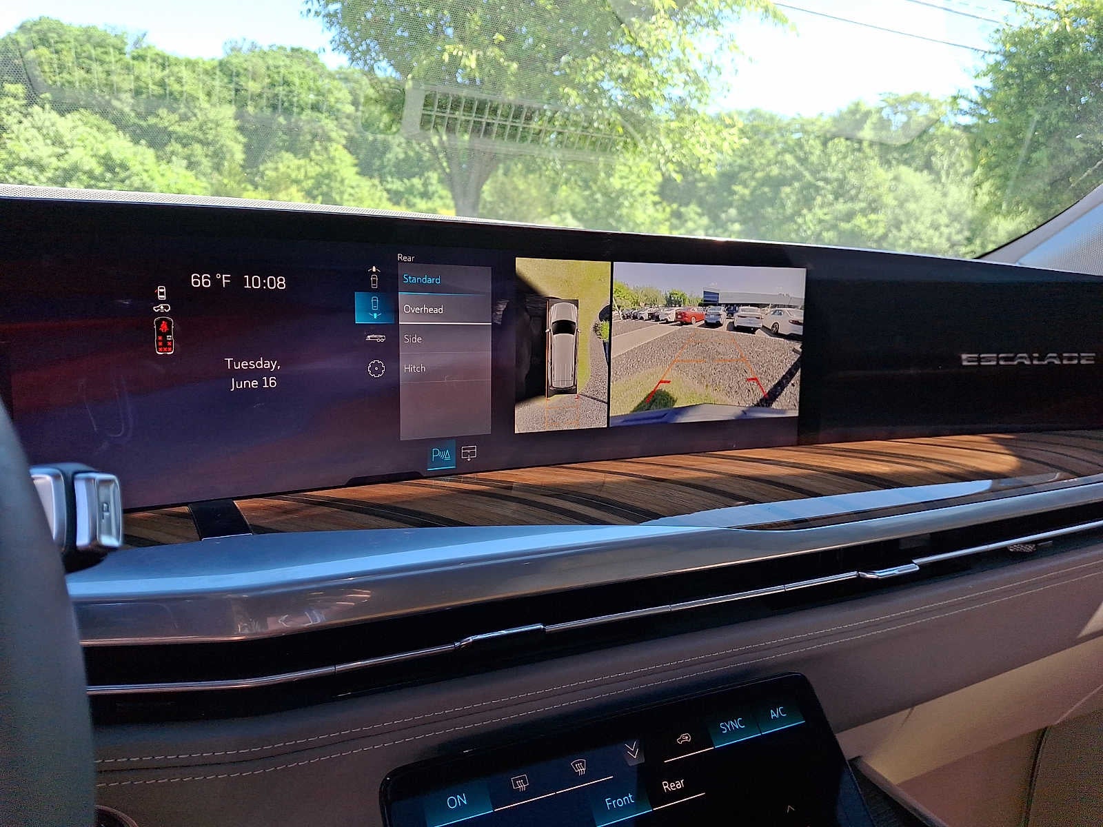 2025 Cadillac Escalade 4WD 4dr Sport Platinum