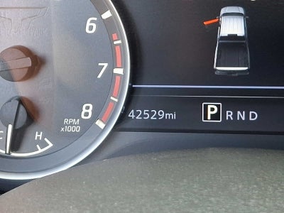 2021 Nissan Titan 4x4 Crew Cab SV