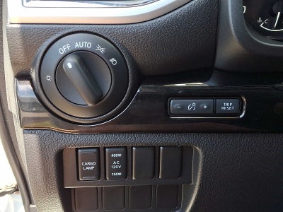 2021 Nissan Titan 4x4 Crew Cab SV