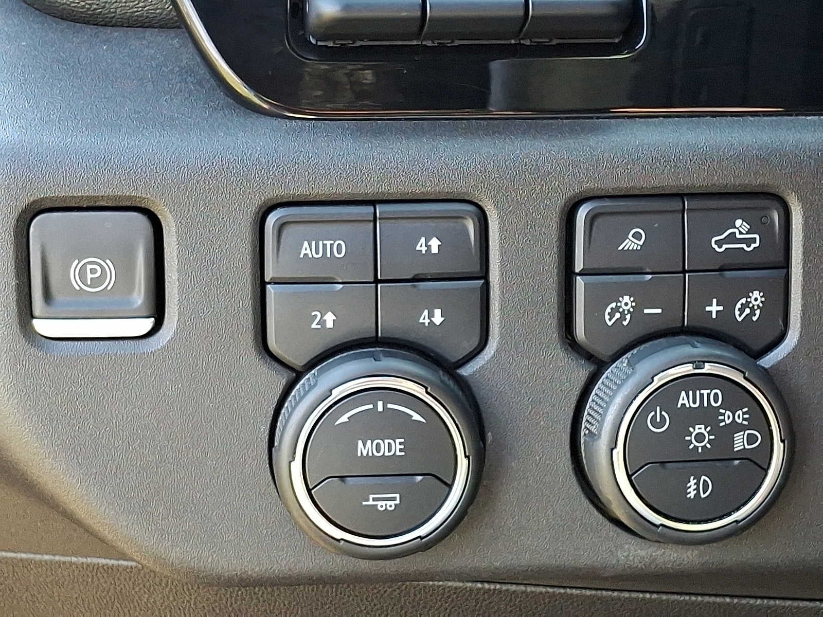 2023 Chevrolet Silverado 1500 4WD Crew Cab 147 ZR2