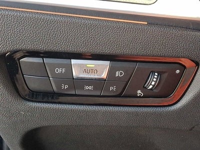 2023 BMW 3 Series 330e xDrive Plug-In Hybrid