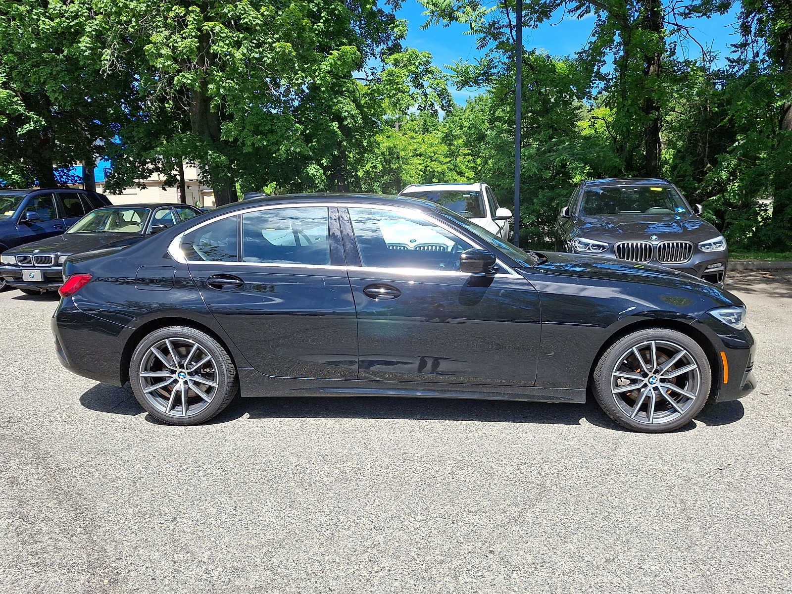 2021 BMW 3 Series 330i xDrive Sedan North America