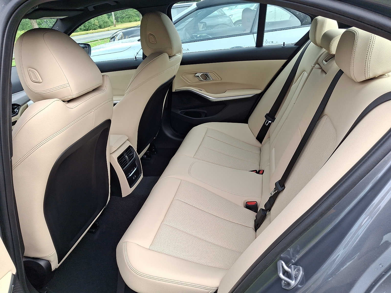 2026 BMW 3 Series 330i NA xDrive Sedan