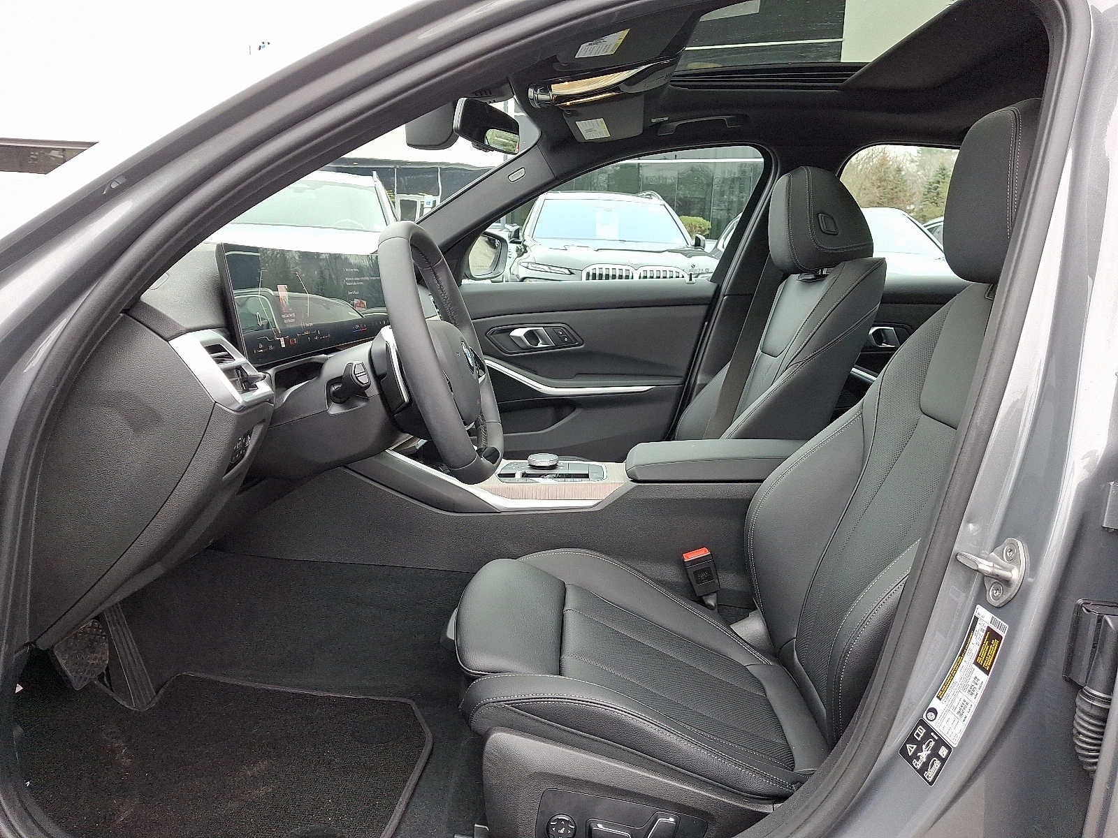 2025 BMW 3 Series 330i xDrive Sedan
