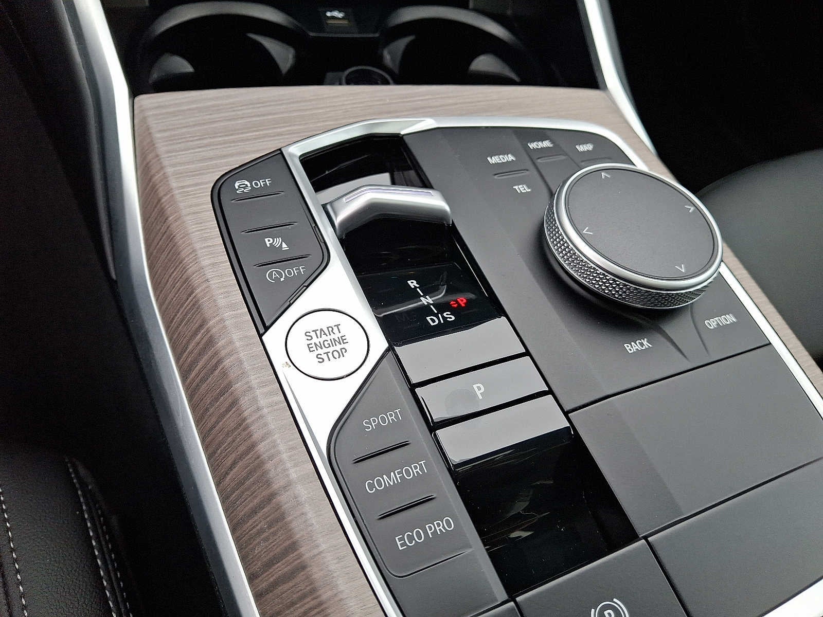 2025 BMW 3 Series 330i xDrive Sedan