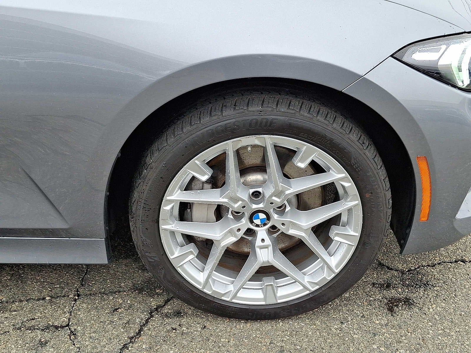 2025 BMW 3 Series 330i xDrive Sedan