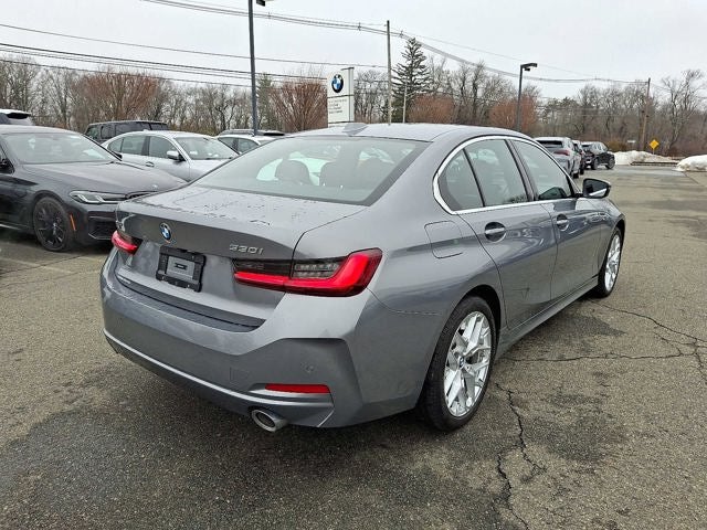 2025 BMW 3 Series 330i xDrive Sedan