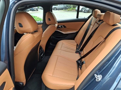 2025 BMW 3 Series 330i xDrive Sedan