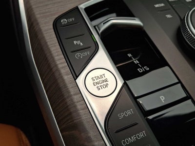 2025 BMW 3 Series 330i xDrive Sedan