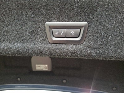 2025 BMW 3 Series 330i xDrive Sedan