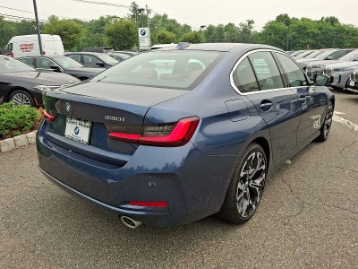 2025 BMW 3 Series 330i xDrive Sedan