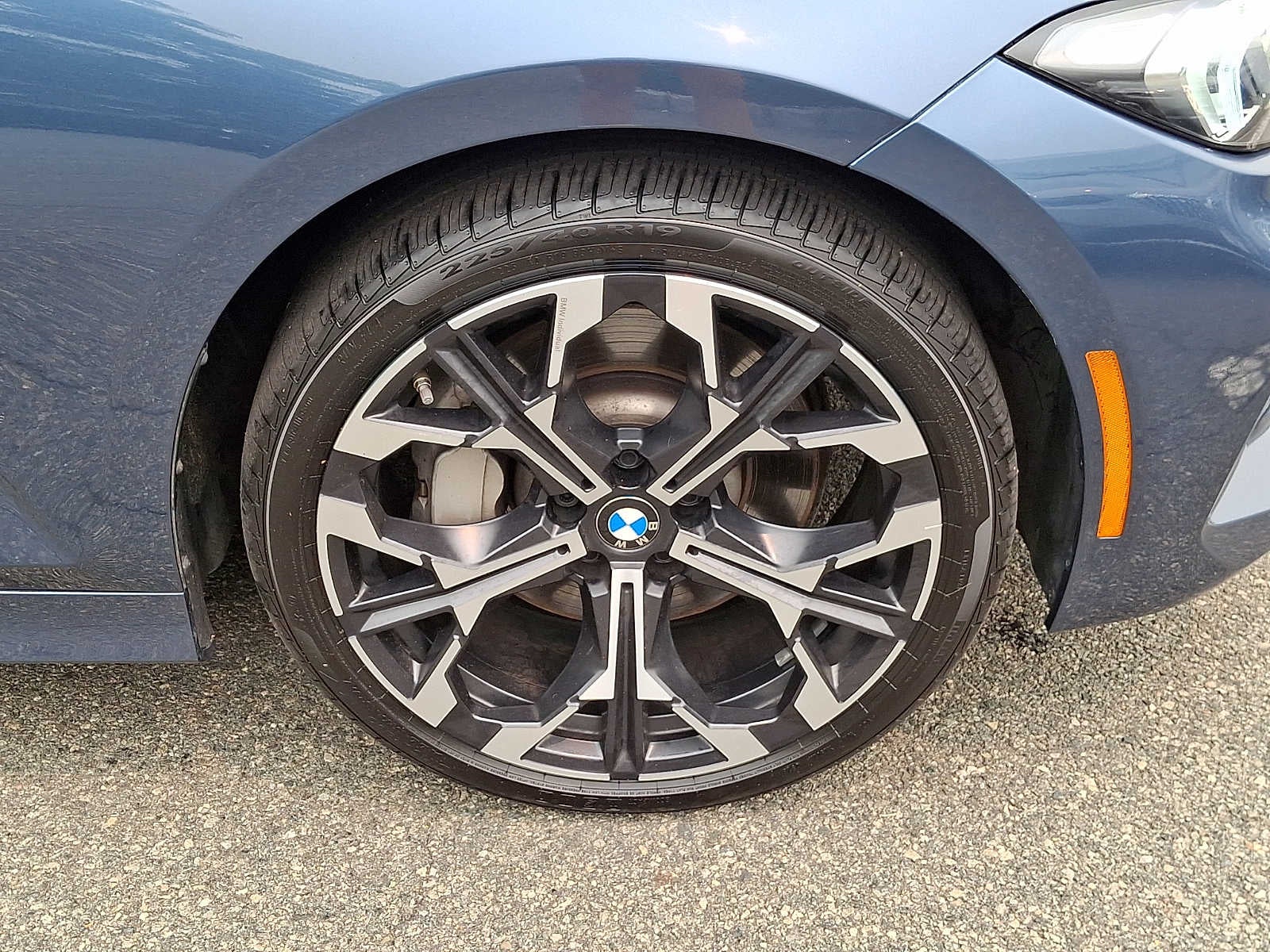 2025 BMW 3 Series 330i xDrive Sedan
