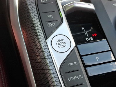2025 BMW 3 Series 330i xDrive Sedan