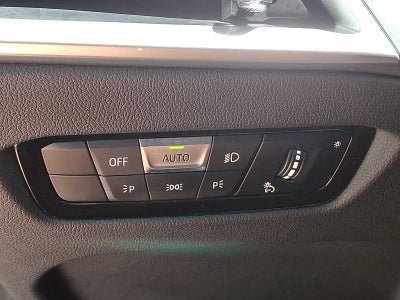 2025 BMW 3 Series 330i xDrive Sedan