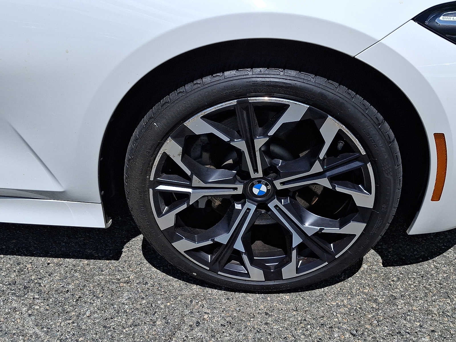 2025 BMW 3 Series 330i xDrive Sedan