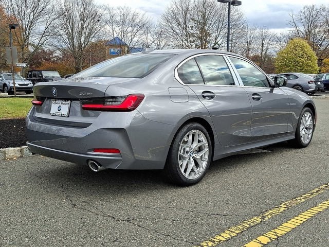 2025 BMW 3 Series 330i xDrive Sedan