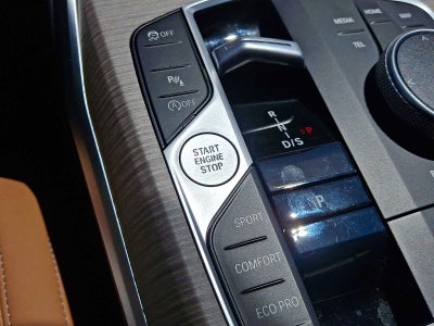 2025 BMW 3 Series 330i xDrive Sedan