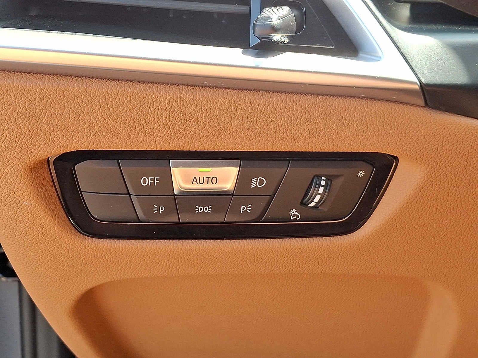 2025 BMW 3 Series 330i xDrive Sedan