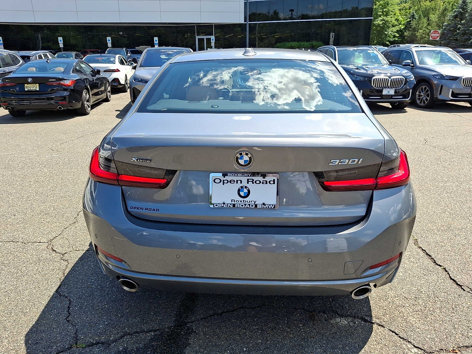 2025 BMW 3 Series 330i xDrive Sedan