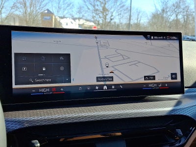 2025 BMW 3 Series 330i xDrive Sedan