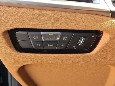 2025 BMW 3 Series 330i xDrive Sedan