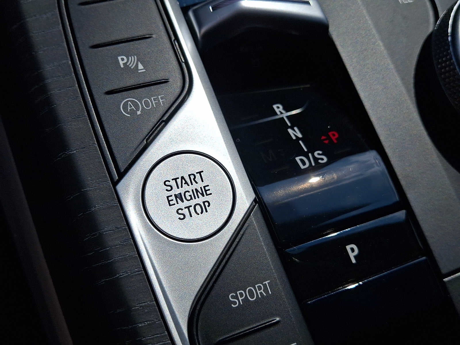 2025 BMW 3 Series 330i xDrive Sedan