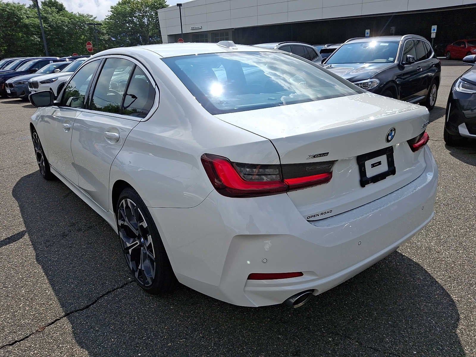 2025 BMW 3 Series 330i xDrive Sedan