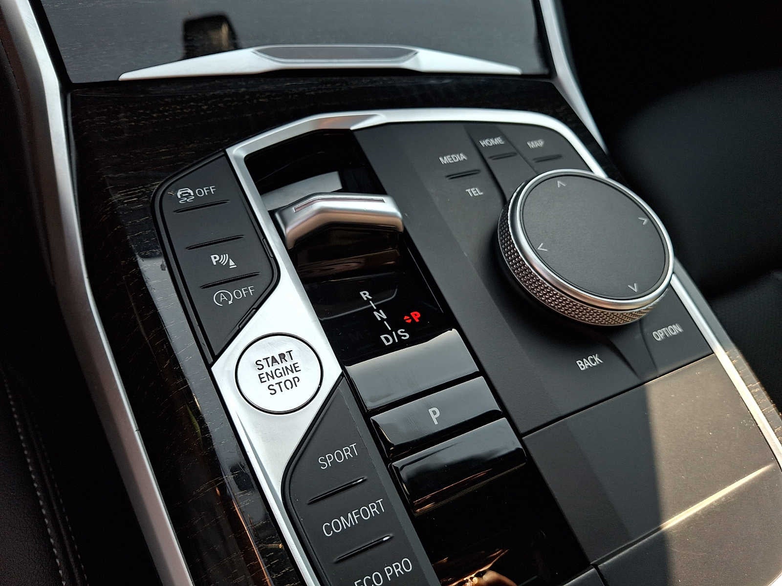 2024 BMW 3 Series 330i xDrive Sedan