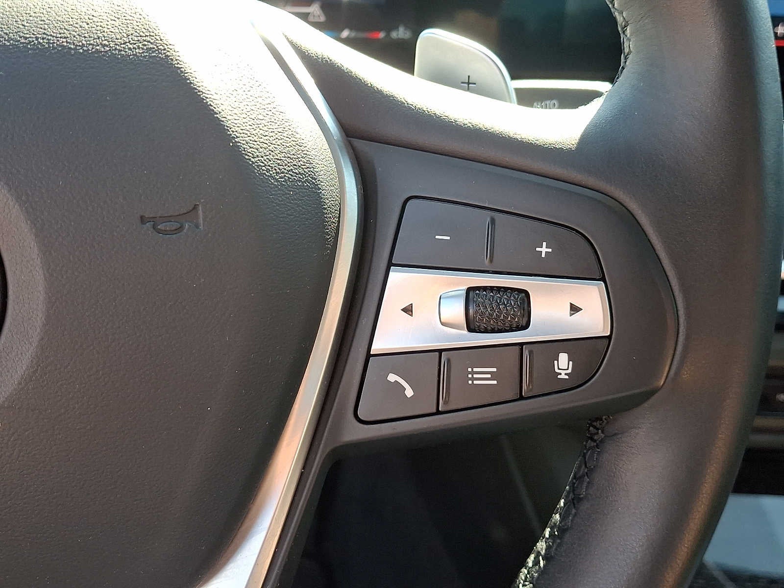 2024 BMW 3 Series 330i xDrive Sedan
