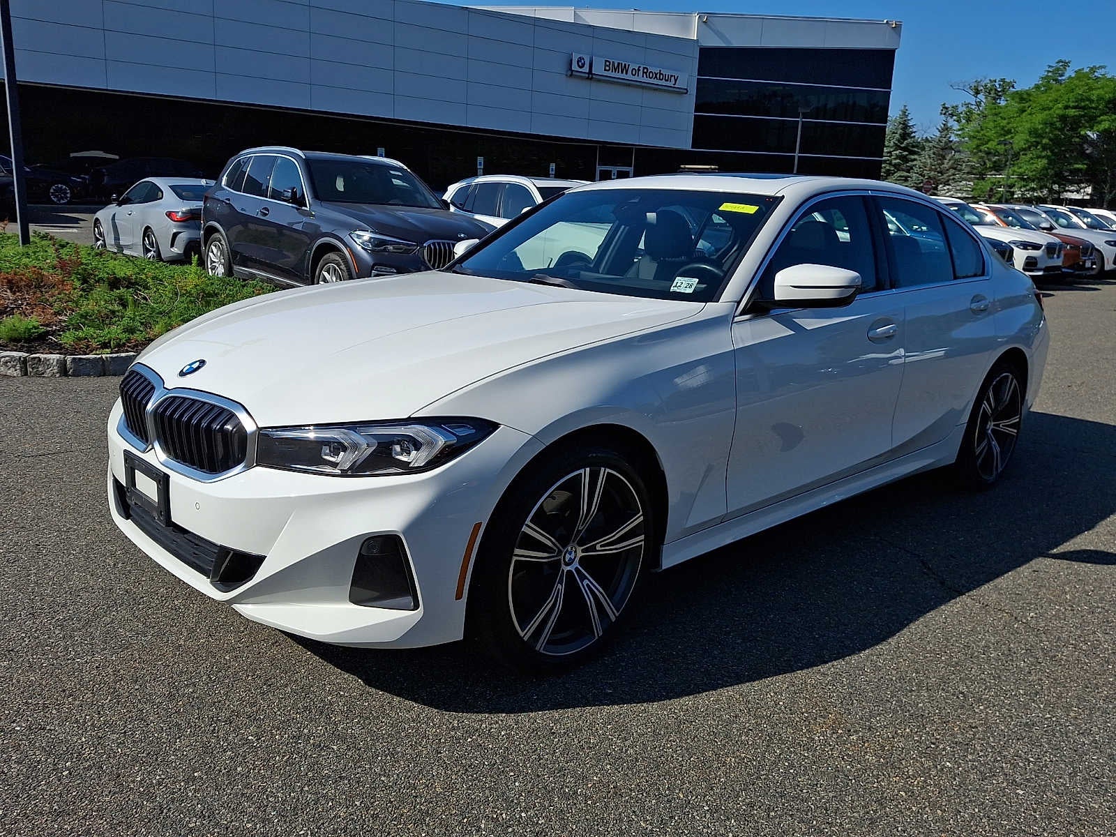 2024 BMW 3 Series 330i xDrive Sedan