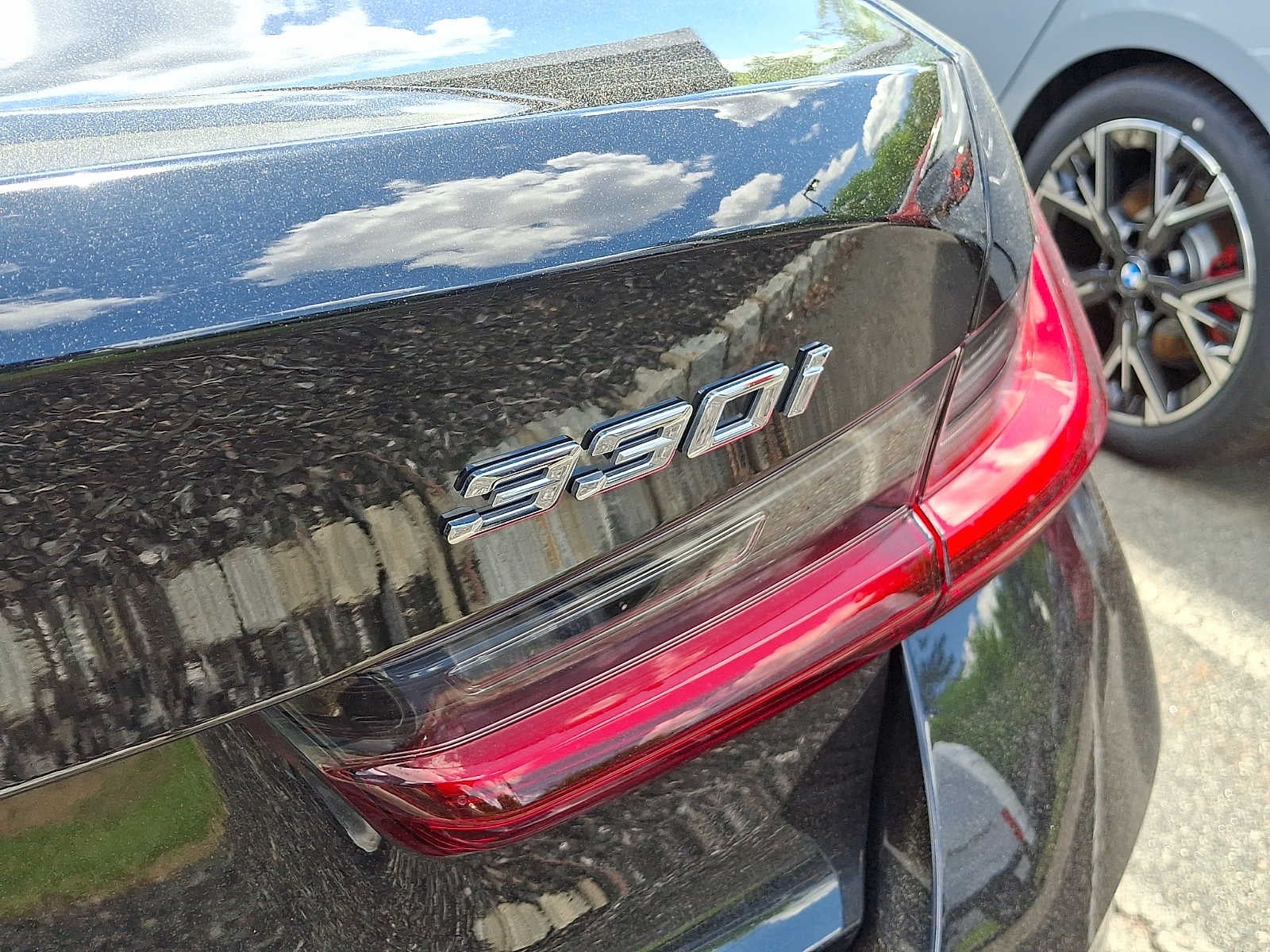 2024 BMW 3 Series 330i xDrive Sedan