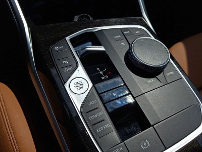 2024 BMW 3 Series 330i xDrive Sedan