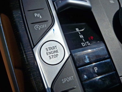 2024 BMW 3 Series 330i xDrive Sedan
