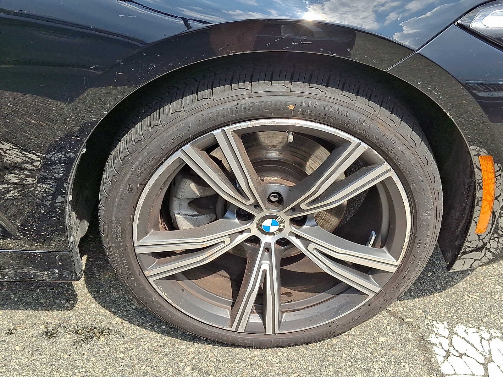 2024 BMW 3 Series 330i xDrive Sedan
