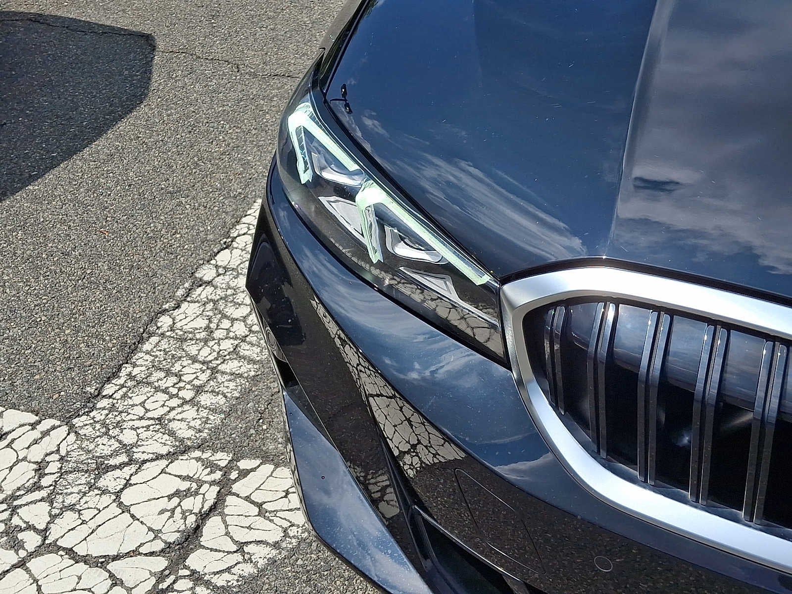 2024 BMW 3 Series 330i xDrive Sedan