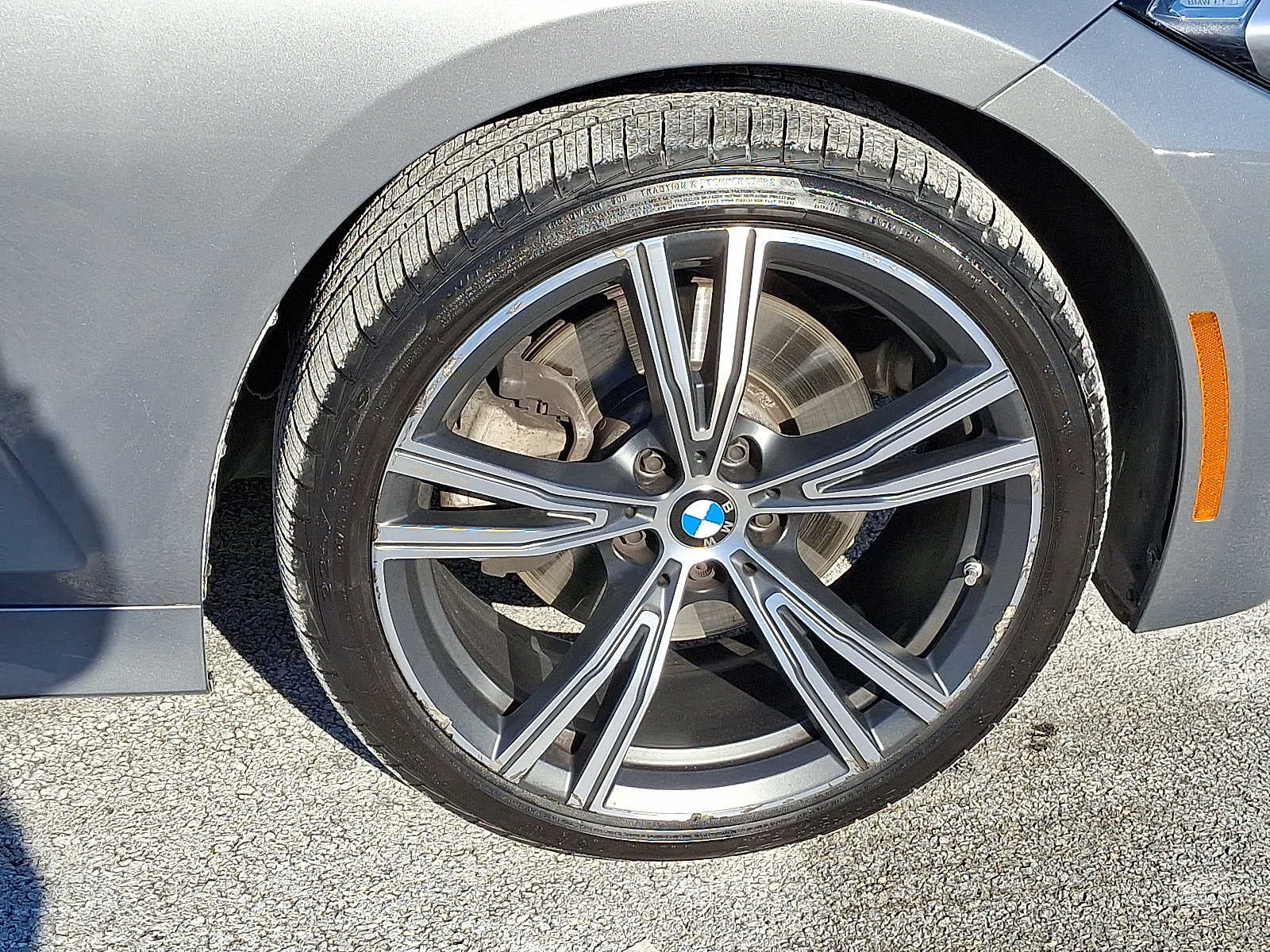 2023 BMW 3 Series 330i xDrive Sedan