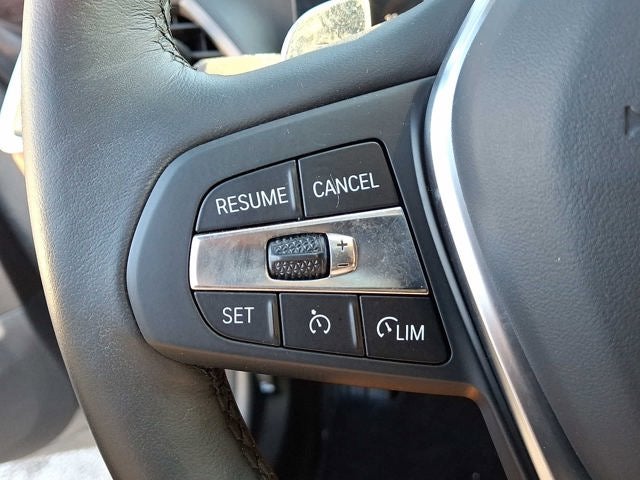 2023 BMW 3 Series 330i xDrive Sedan