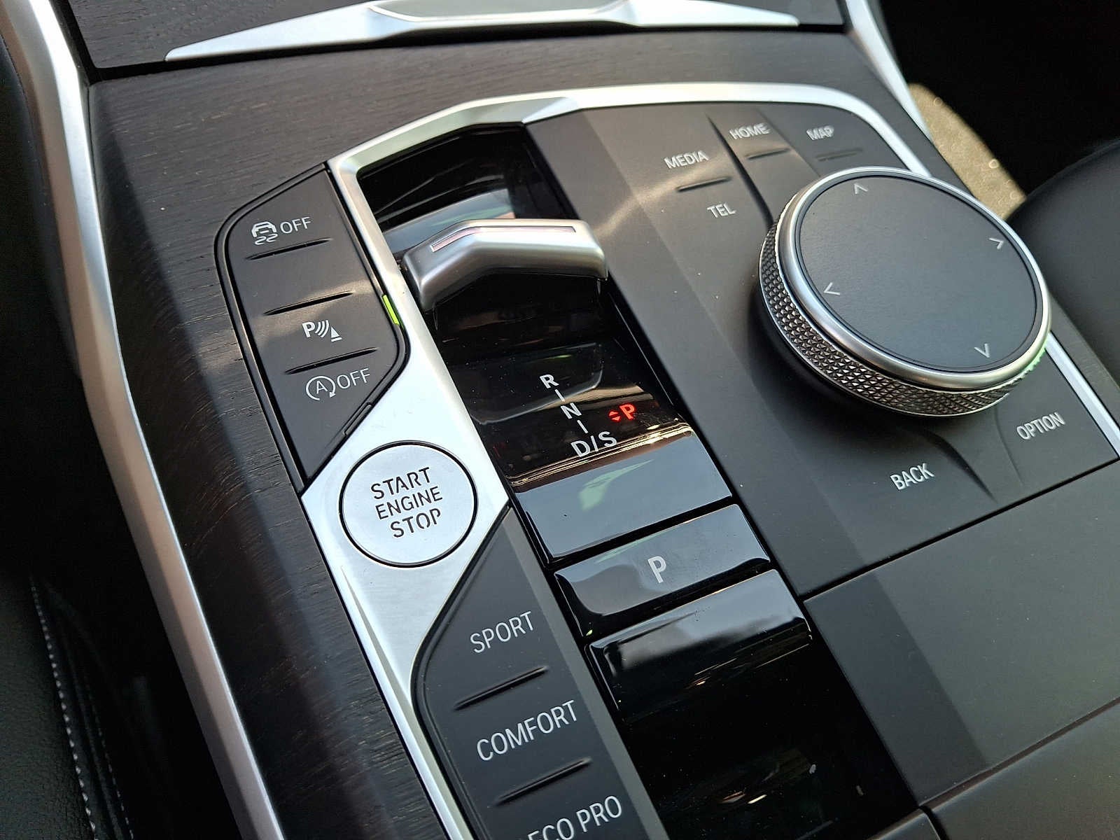 2024 BMW 3 Series 330i xDrive Sedan