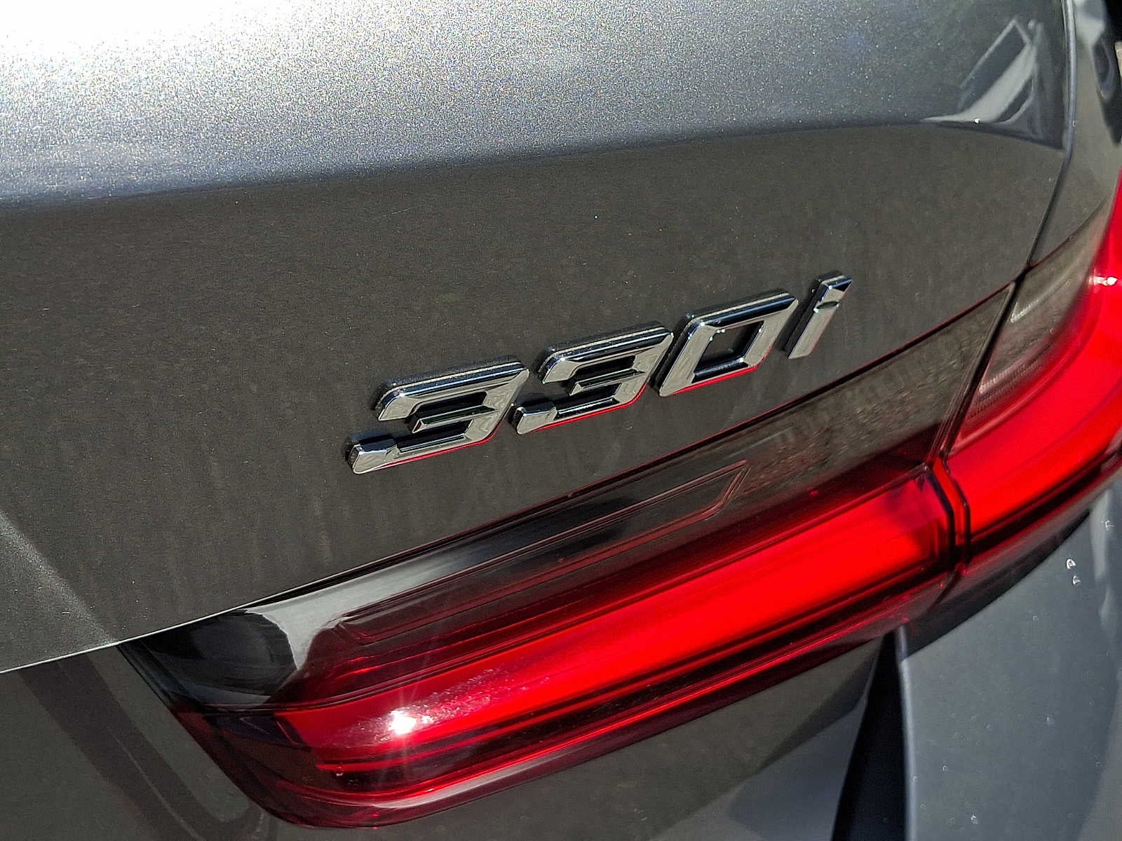 2024 BMW 3 Series 330i xDrive Sedan