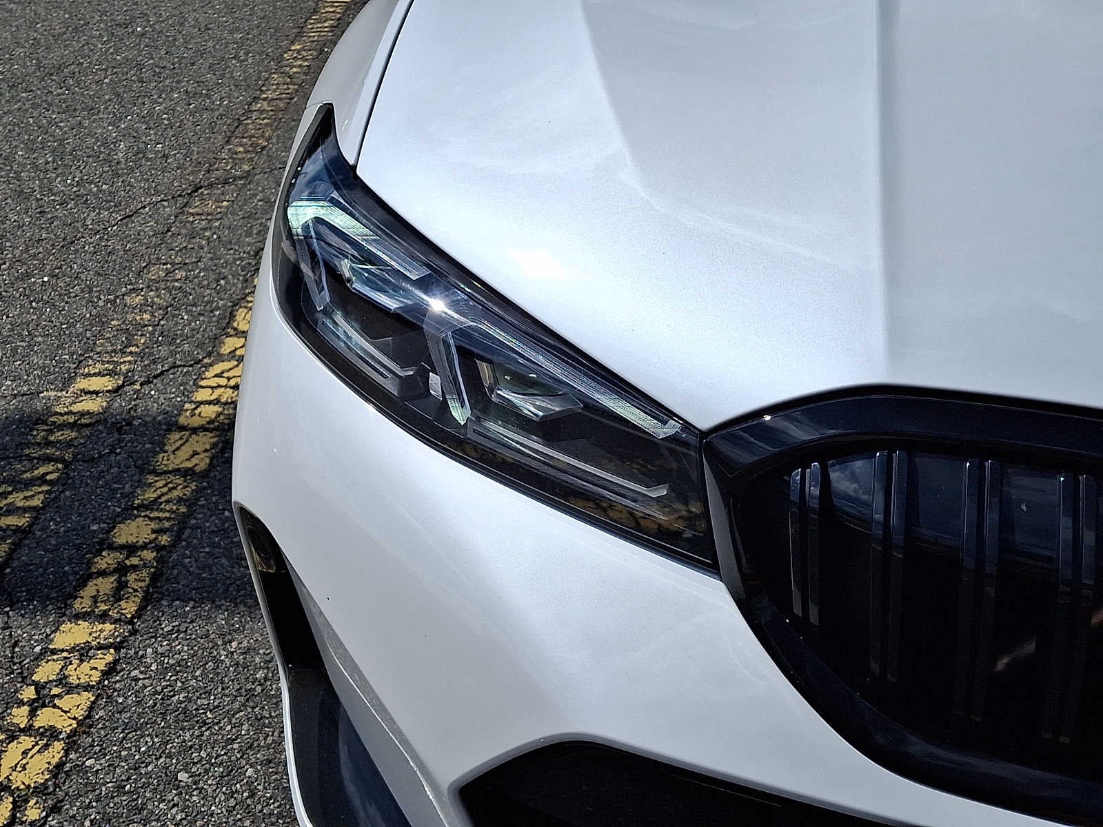 2024 BMW 3 Series 330i xDrive Sedan