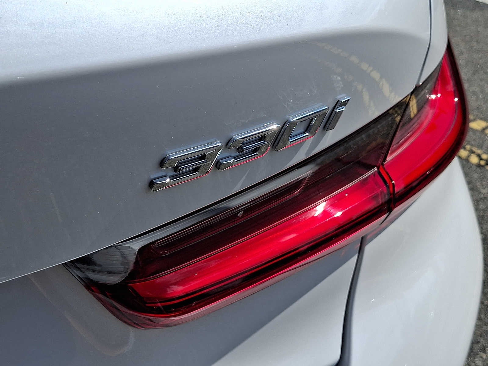 2024 BMW 3 Series 330i xDrive Sedan