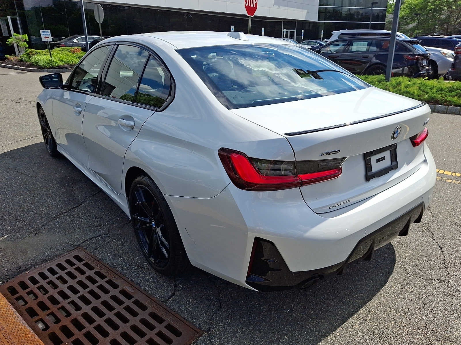2024 BMW 3 Series 330i xDrive Sedan
